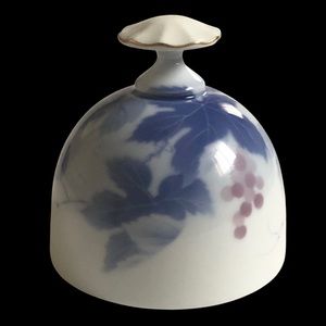 Fukagawa Porcelain Bell Japan Danbury Mint Vintage